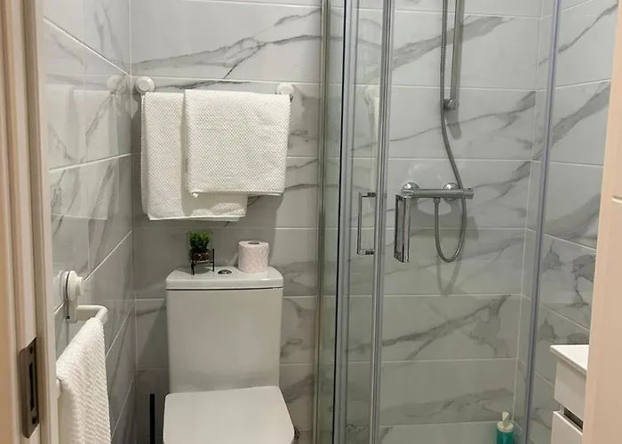 Porbalio Oporto & Maia Center #1 3*